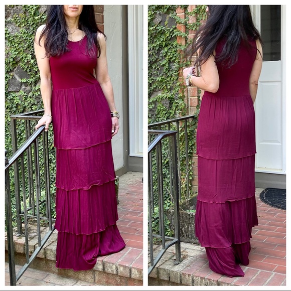 BEAUTIFUL BURGUNDY LAYERED TANK MAXI DRESS - Picture 5 of 9